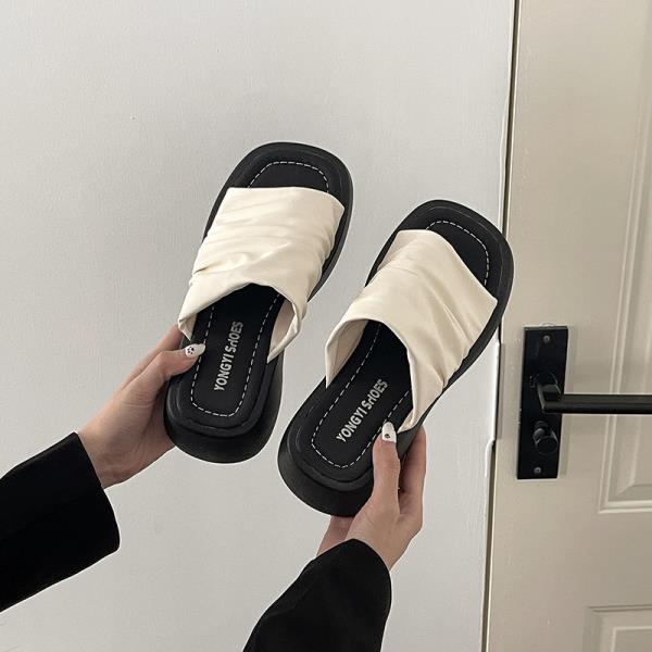 Fashion Shoes Woman 2025 Slippers Summer Shale Female Beach Platform Luxury Slides Silver Sabot Designer Scandals Fashion Beach Shoes La