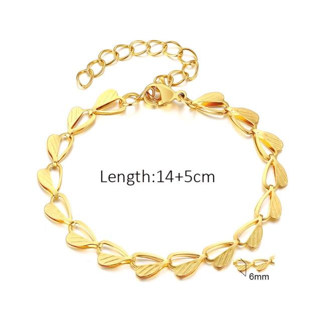 Büroklammer-Kettenarmband für Frauen, goldfarbene rechteckige Gliederarmbänder aus Edelstahl, zierlicher Layering-Schmuck für Mädchen beige