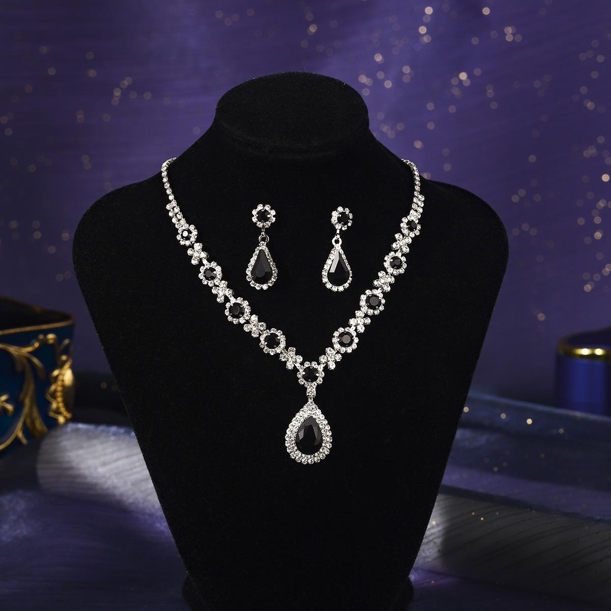 

European and American Fashion Bridal Wedding Set Jewelry, Rhinestone Set Chain Environmentally Friendly Necklace Earrings Two-piece Set 2026 45CM