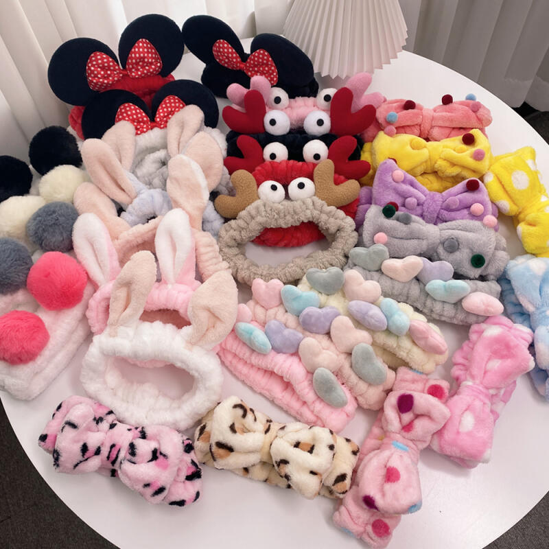

Fluffy microfiber cleansing band, teddy bear heart rabbit hair band 5 Heart Pong Pong Cleansing Band Pink