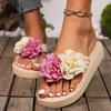 Europäische und amerikanische Damenschuhe in Übergröße Sommer-Slipper Blumen-Zehentrenner Plateau-Slipper lässig vielseitig leicht Strand cool slippe