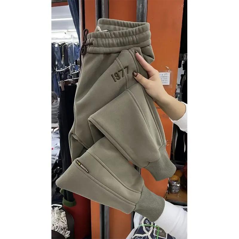 

Женские осенне-зимние однотонные брюки-шаровары с эластичной высокой талией на кулиске, с вышивкой букв, повседневные свободные брюки с маленькими штанинами L зелёный