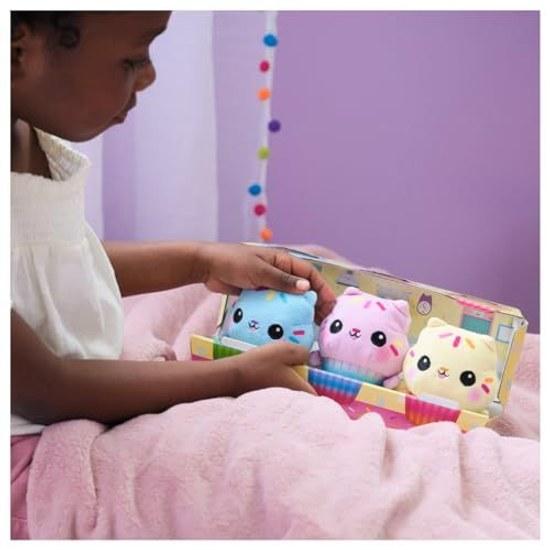 Takara Tomy Gabbys Dollhouse Kikis Cousin Plush Toy Set