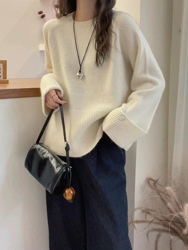 Women's European Style Rose Red Wool Sweater, 2026 Autumn/Winter, Loose Round Neck Knit Base Layer.