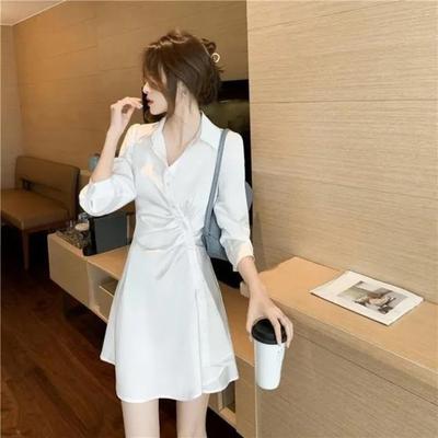 High-End Petite Damen Hemdkleid mit elegantem Design und anspruchsvollem Stil - Schwarze Schönheit