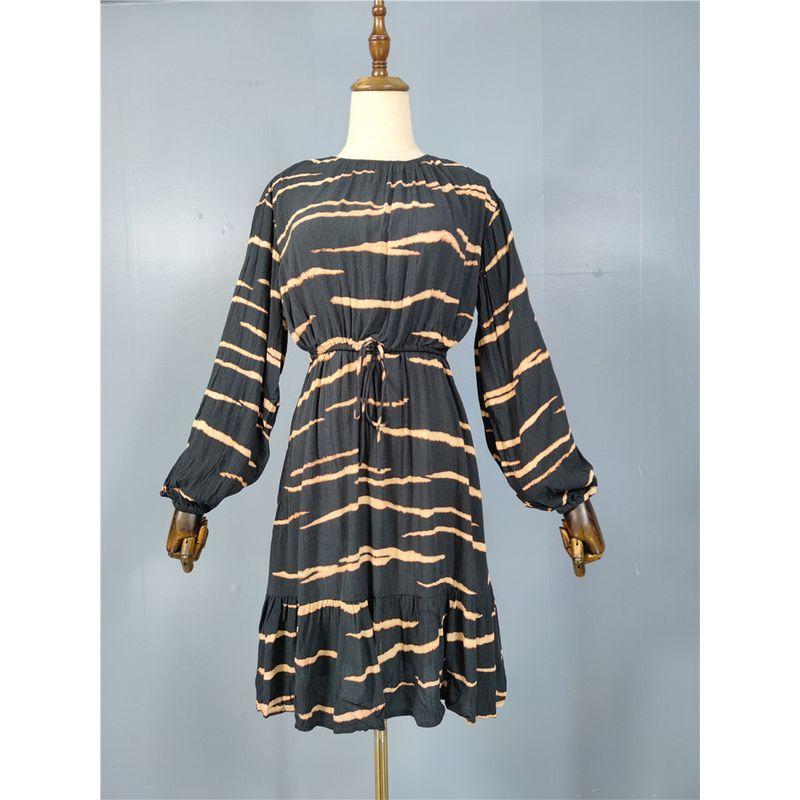 

Foreign Trade Order Early Spring 2025 New H Home Exquisite Print Long sleeve Bandage Waist Hugging Hepburn Style Big Hemline Dress Black Brown Stripes XL