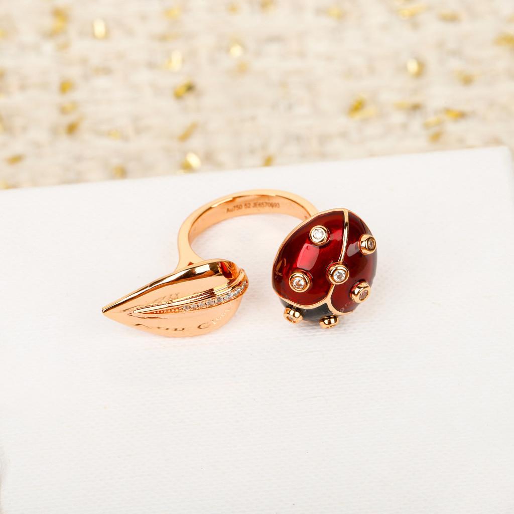 Ladybug Ring Flower Is Made of Rose Gold Carnelian and Onyx Women Jewelry New Daily Outfit The Theme of The Revival of All Things