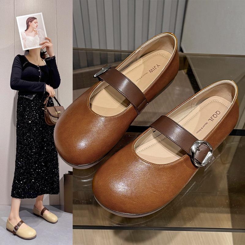 

2025 spring new Korean version retro Mary Jane shoes flat bottom shallow mouth one word belt with skirt single shoes soft sole Doudou shoes 40