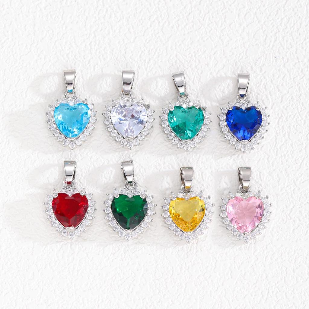 Trendy Luxury Diamond Heart Necklace & Earrings Set