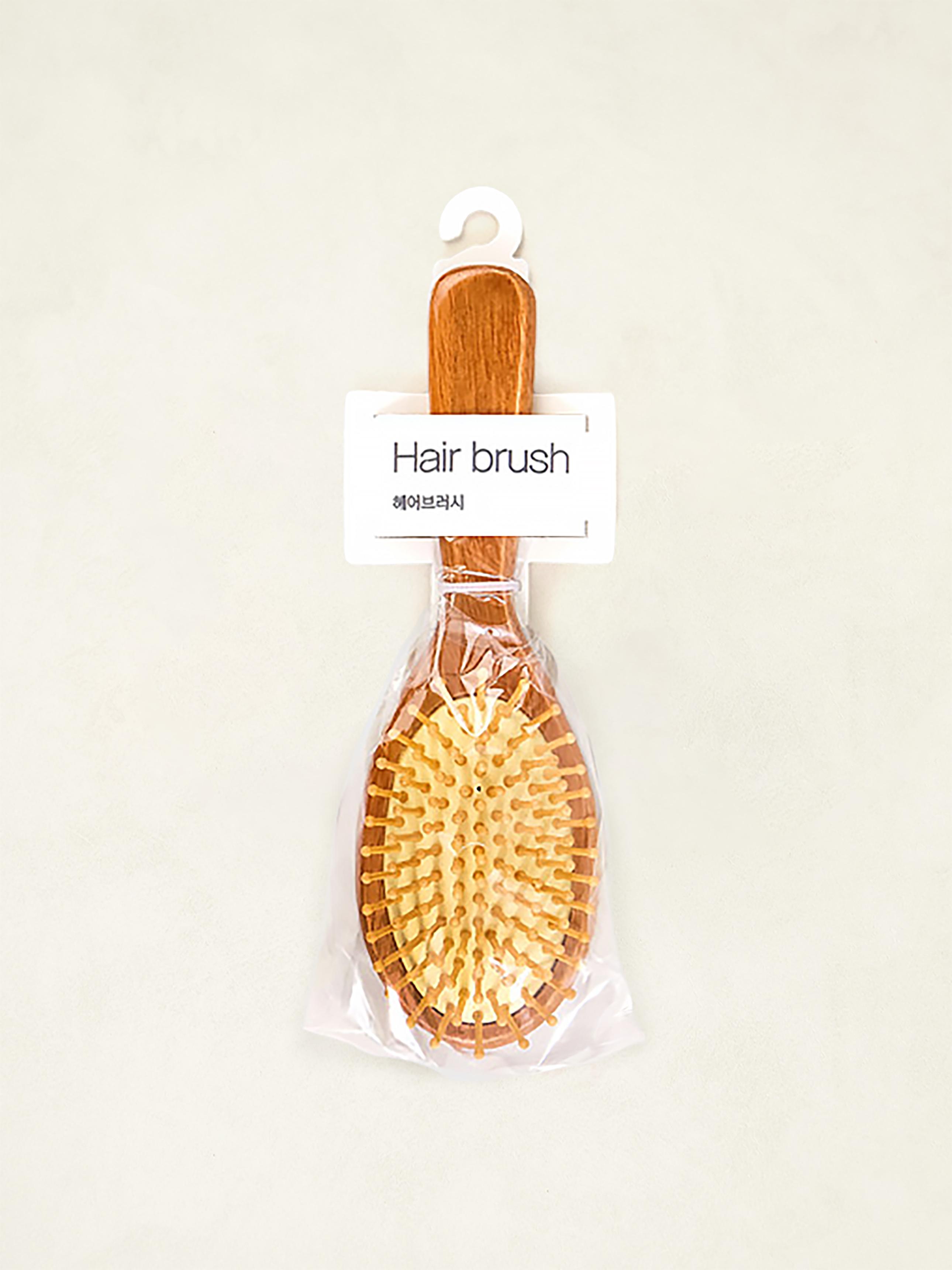 Medium Wood Tip Hair Brush 1ea