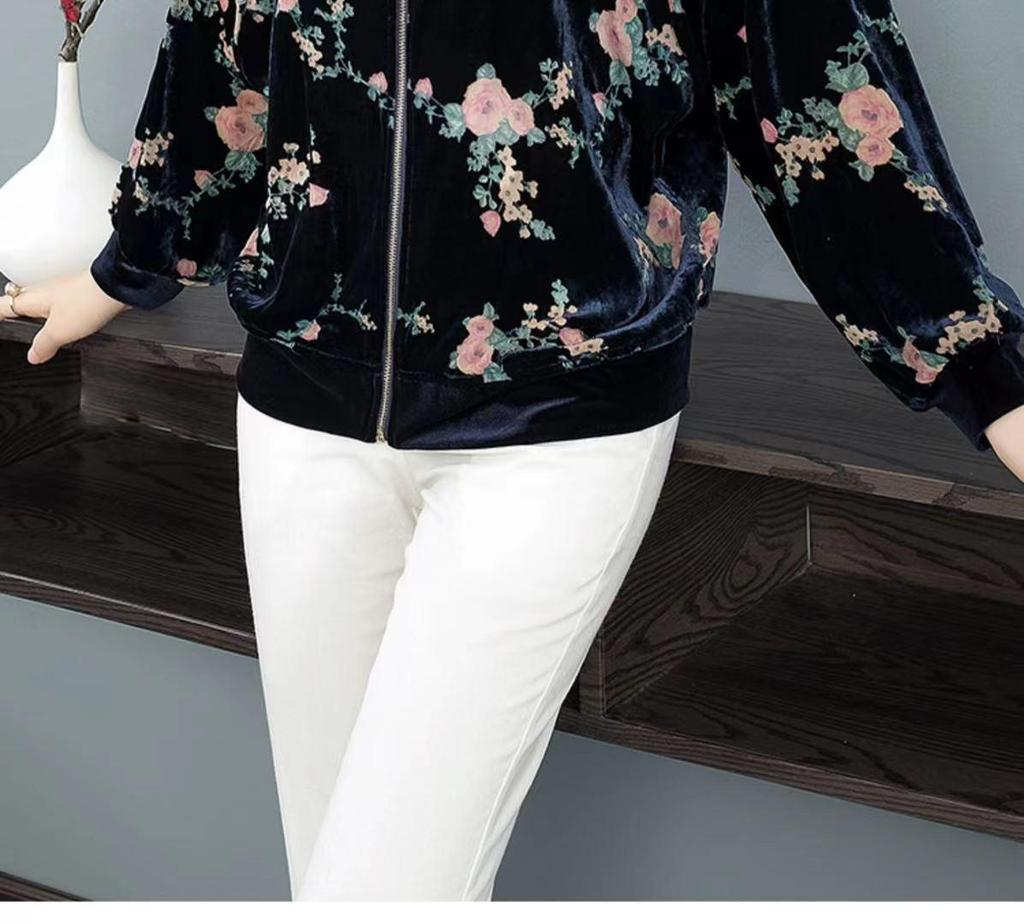 Women's Casual Gold Velvet Baseball Jacket - Korean Style, Loose Fit, Long Sleeve. Perfect for Spring & Autumn.