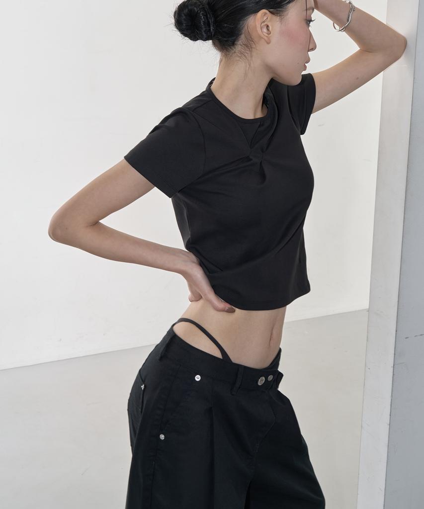 ZIZEMUSEUM Off-Center Tuck Cotton Pants (Black)