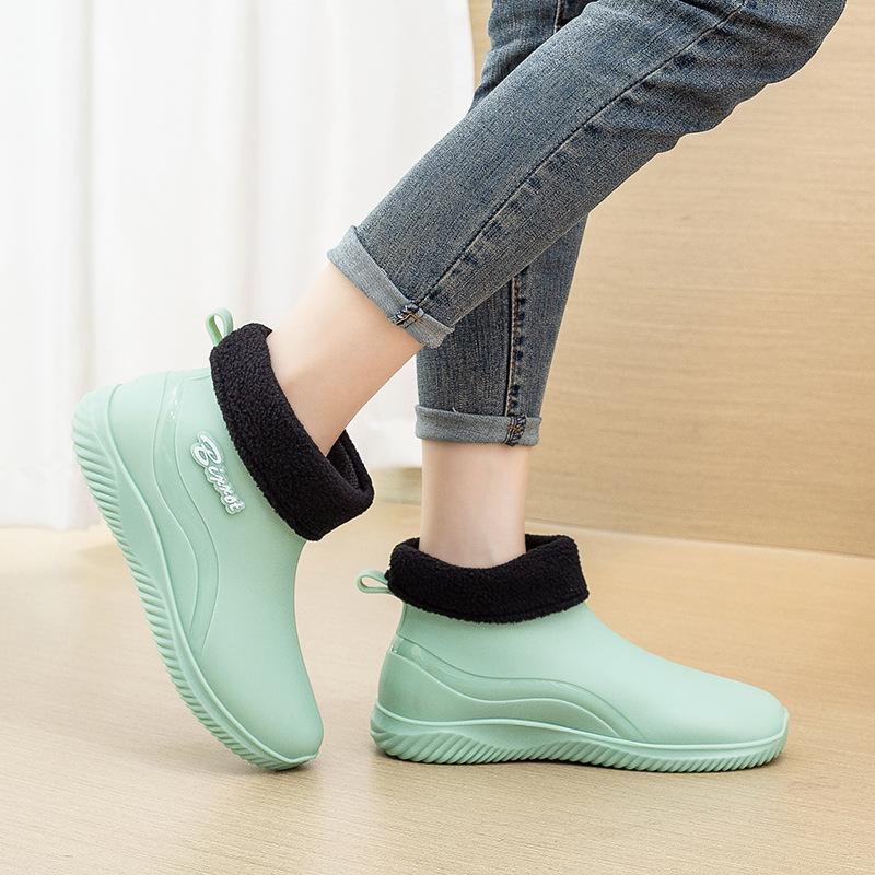 2025 short tube fashion rain shoes men, non-slip shoes low-top outdoor car wash waterproof shoes lightweight