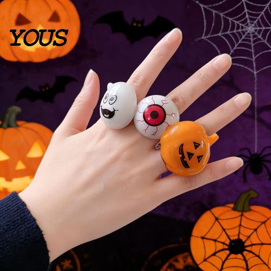 Bague sur le thème d'Halloween Anneaux LED, Anneaux de Doigt Lumineux Jouet pour Enfants Adultes, Décoration de Fête Effrayante Citrouille Fantôme Globule Oculaire Cadeaux Lumineux Friandises