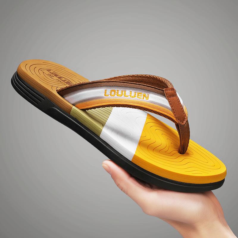 2026 Men s Plus Size Non-Slip Soft Sole Outdoor Flip-Flops Beach Sandals 42