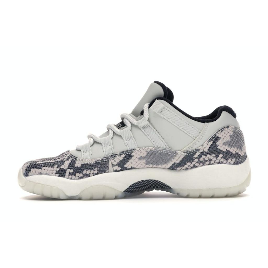 Air Jordan 11 Retro Low GS Light Bone Snakeskin Kids Sneakers Grey Light-Bone-Black-Smoke-Grey CD6847-002
