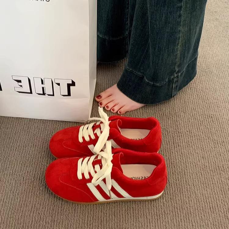 Forrest Gump Shoes 2025 Spring New Women's Shoes Retro Flat-bottomed Casual Versatile Soft-soled Sports Comfortable Lace-up German Training Shoes