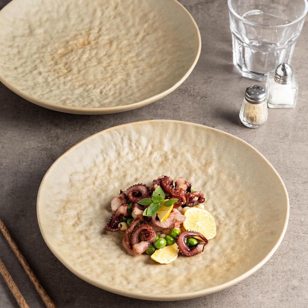 Elegant Ceramic Plate for Home - Perfect for Vegetables, Steak, and More. High-End Western Style and Ideal for Hotels.