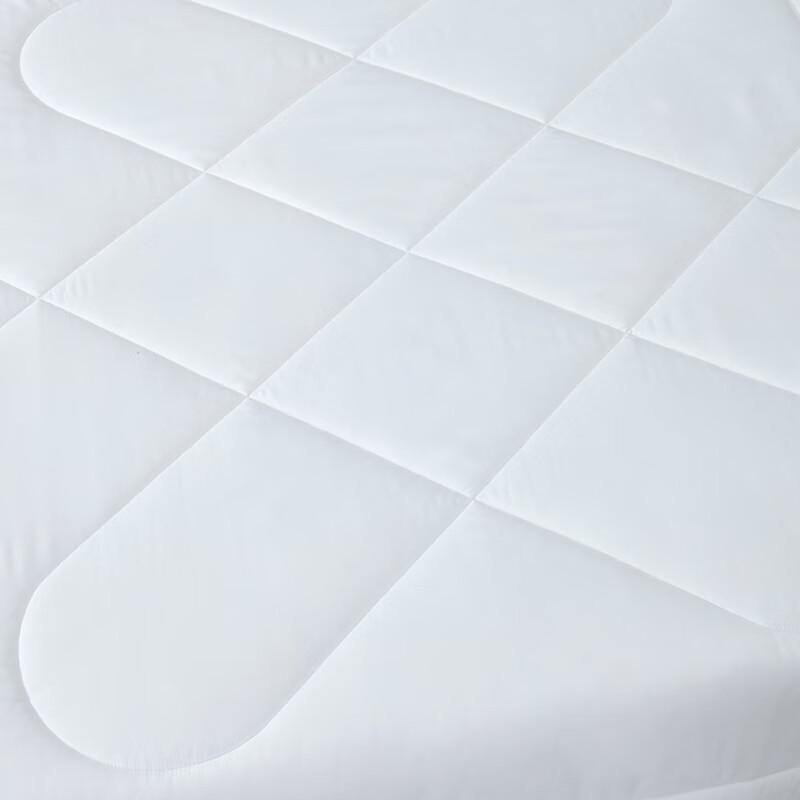 LOVO Invista Summer Fiber Quilt