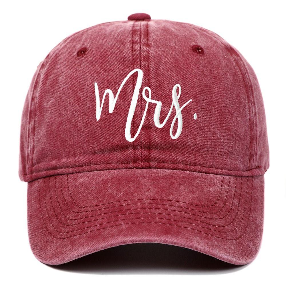 Vintage Couple Baseball Hats Adjustable Outdoor Sunscreen Hats Fashion Mr Mrs Embroidery Caps