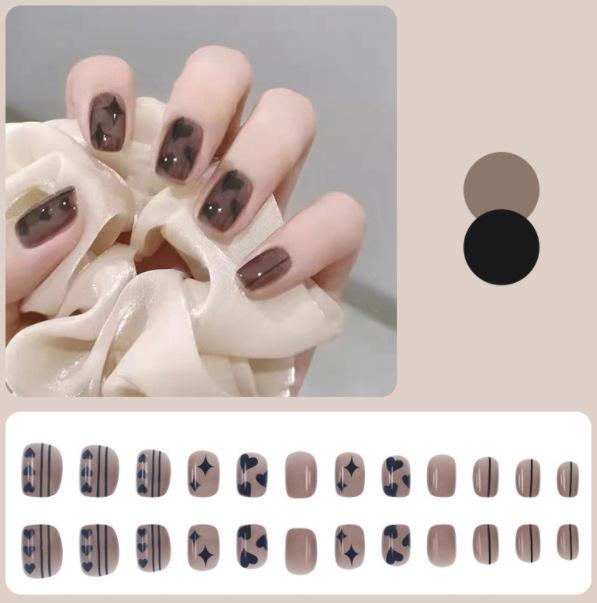 

Yuduo Накладные короткие ногти с коричневым сердцем и бантом Dark Butterfly [with Glue]