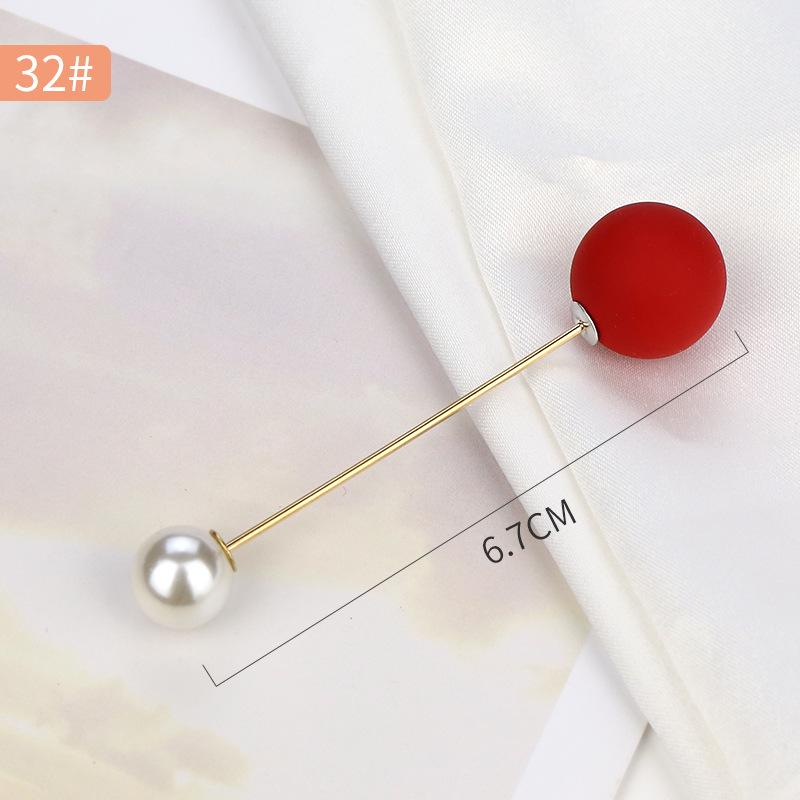 Pearl Anti-Exposure Brooch: Women's Waist-Cinching Pin & Clothing Decoration