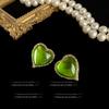 Mid-Century Vintage Stud Earrings: Trendy Literary Style in Light Luxury Fashion