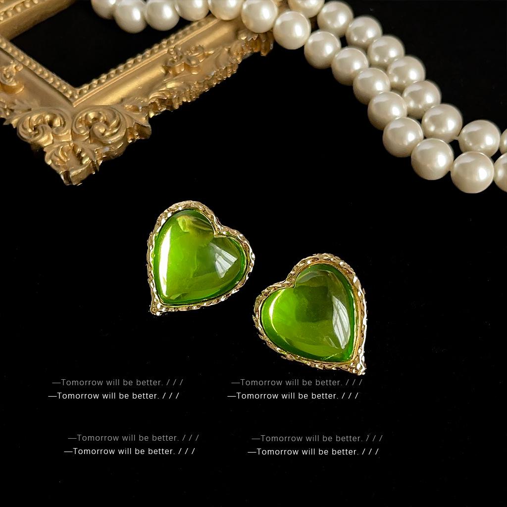 Mid-Century Vintage Stud Earrings: Trendy Literary Style in Light Luxury Fashion