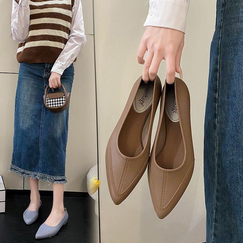 Naiste suvised vabaõhusandaalid suletud varbaga, moekad libisemiskindlad kristallist üksikkingad, madalad kingad, madala lõikega pehme tallaga emakingad