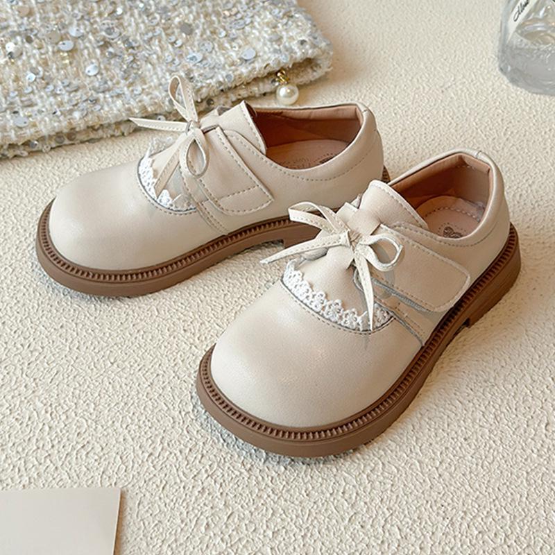Sapatos de Princesa com Laço de Couro para Meninas com Sola Macia e Acabamento em Renda para Primavera e Outono