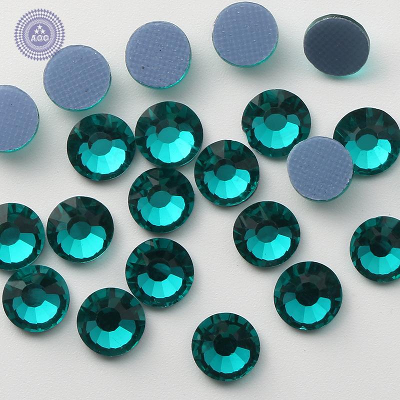 Color Summary Clothes Imitation Austrian Hot Diamond Clothes Diamond Dance Clothing Diamond Xiuhe Clothing Diamond Flat Bottom Diamond Accessories