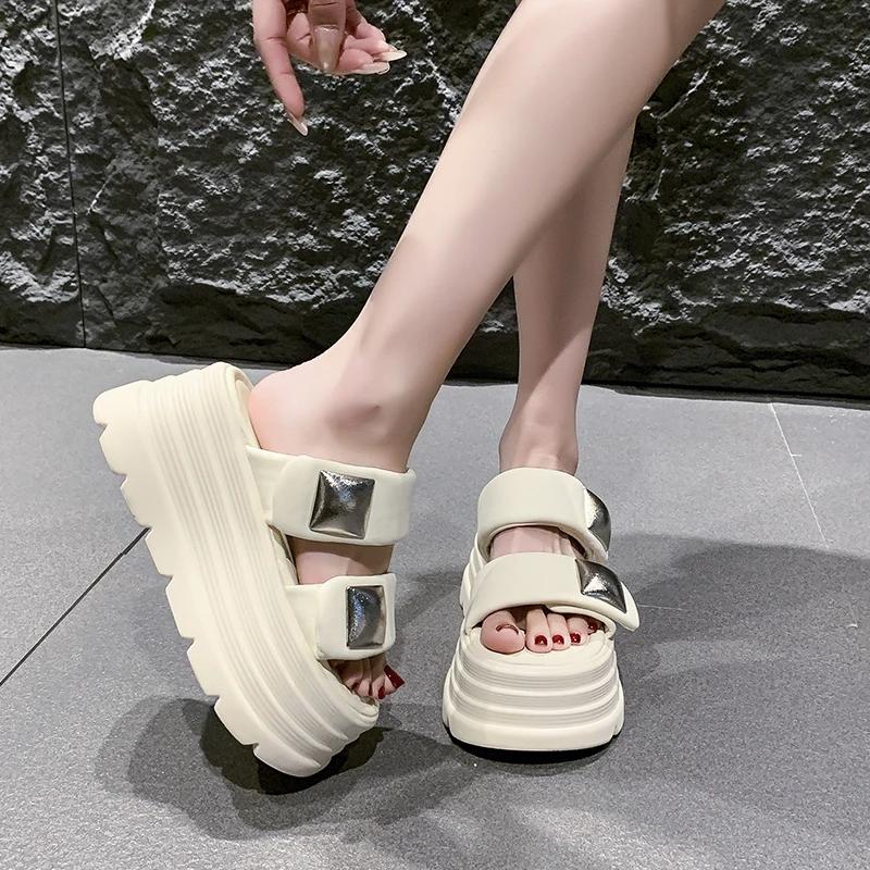 Fashion 8CM New Platform Slippers Women Summer Anti-slip High Heels Leather Chunky Sandals Casual Peep Toe Flip-flops Beach Wedge Shoes