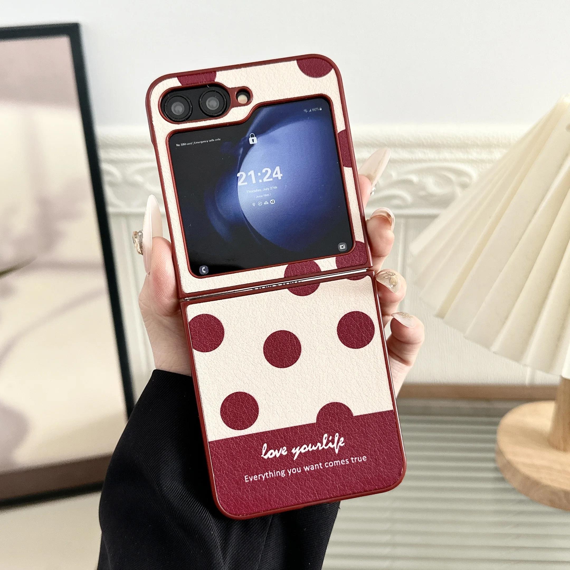 

Корейский 3D чехол в красный горошек с браслетом из бусин-бантиков для Samsung Galaxy Z Flip 3 4 5 6 5G Z Flip3 ZFlip4 ZFlip5 Flip6 For Samsung Z Flip6