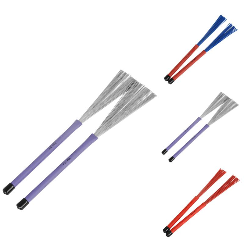 

1 пара барабанных щеток, выдвижные барабанные проволочные щетки, барабанные палочки с резиновыми ручками из нержавеющей стали