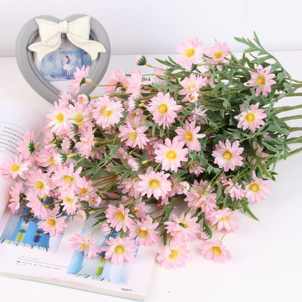 Simulation Clove Chrysanthemum Small Daisies Photography Props Wedding Venue Layout People Fake