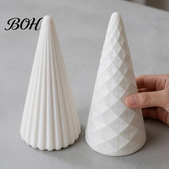 Christmas Tree Decorations Set 5Pcs Illuminated With/No LED Lights, Nordic Style Luminous Decorative Figurine Tabletop Ornaments, Cone for Home Office