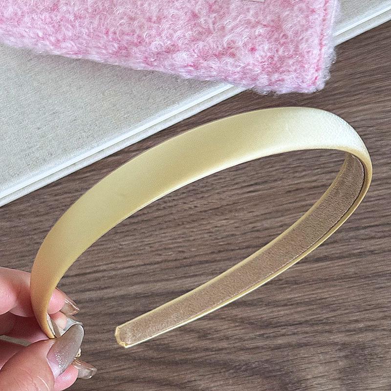 Korean Satin Thin Headband for Women - Versatile Retro French Style with Non-Slip Deerskin Velvet