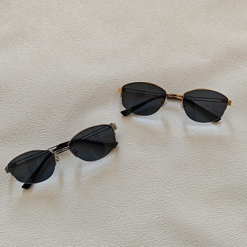 

2 Piece Set Sunglasses For Men Women Fashion Half Frames Oval Sun Glasses Retro Trendy Metal Outdoor Accessory Eyeglasses As picture