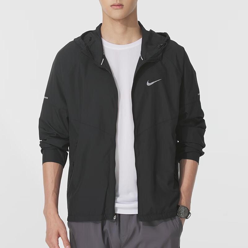 Nike Men s Hooded Woven Jacket XXXL