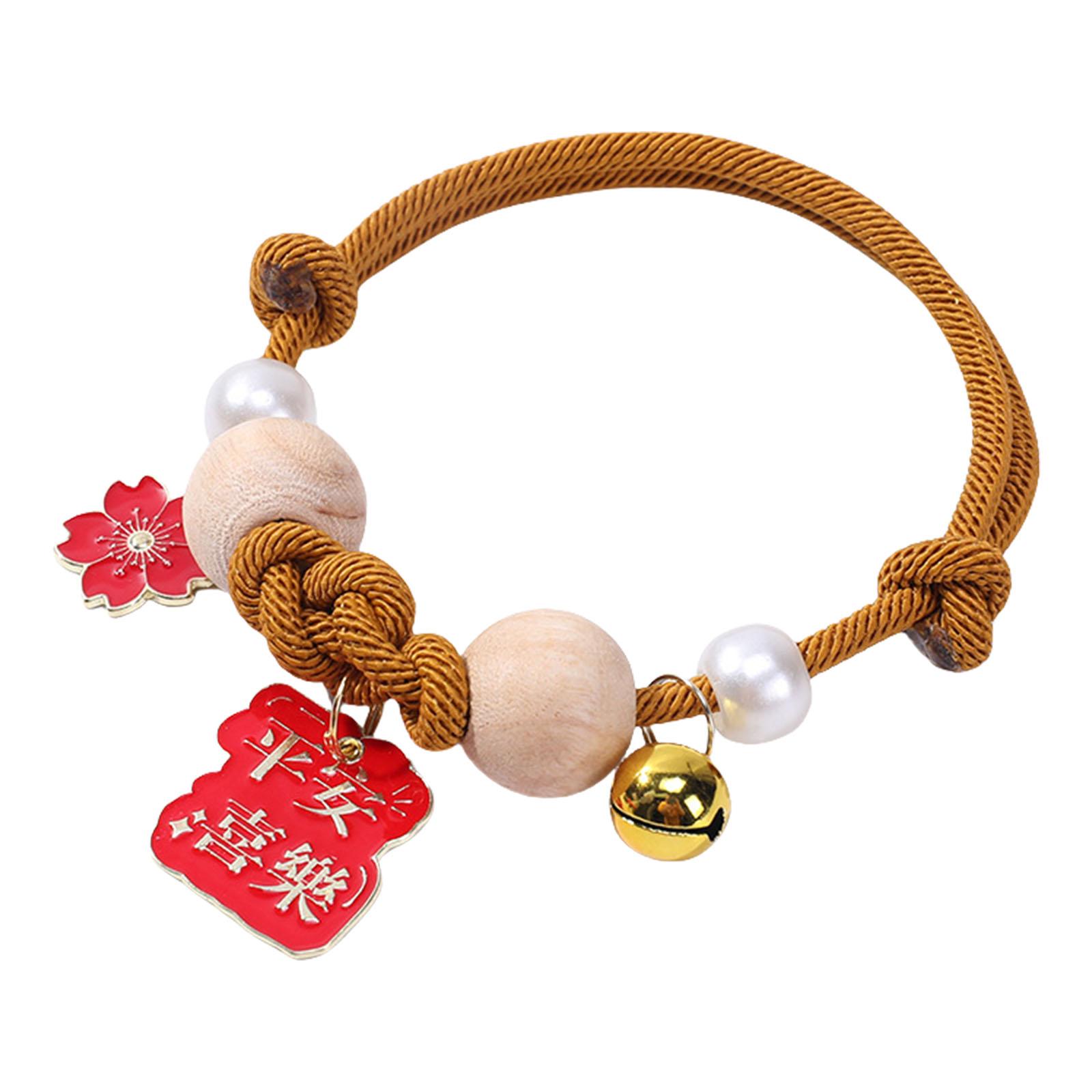 

Adjustable Cat Collar With Bell and Camphor Wood Beads Pet Necklace Collar For Kittens Indoor Outdoor Activity Wear жовтий