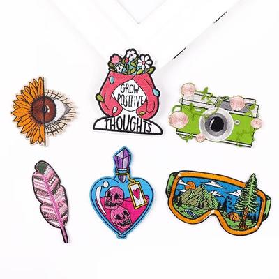 6 Stück/Packung schmelzbare Stickerei-Patches zum Aufbügeln für Kleidung, thermoadhäsive Patches für Jacken, Jeans, Rucksäcke, zum Aufbügeln