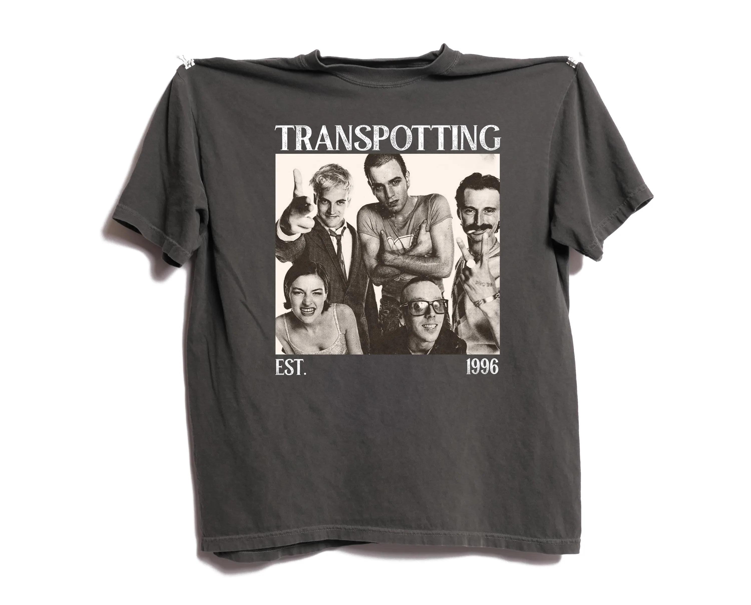 

Train Guessing Retro Comfort Neck Tshirt 90s Retro Retro unisex Tshirt with printed pattern for daily casual short sleeves S