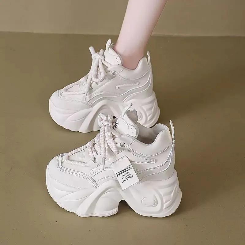 Neue Atmungsaktive Damen Freizeitschuhe für den Herbst Mode High Heels Damen Keilabsatz Sneaker Dicke Sohle Trainer Plateauschuhe