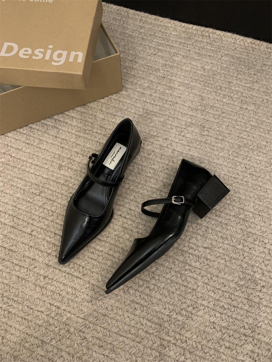 

Spring 2025 new pointed Mary Jane shoes light mouth thick heel red wedding shoes temperament socialite single shoes women s shoes 40 чёрный