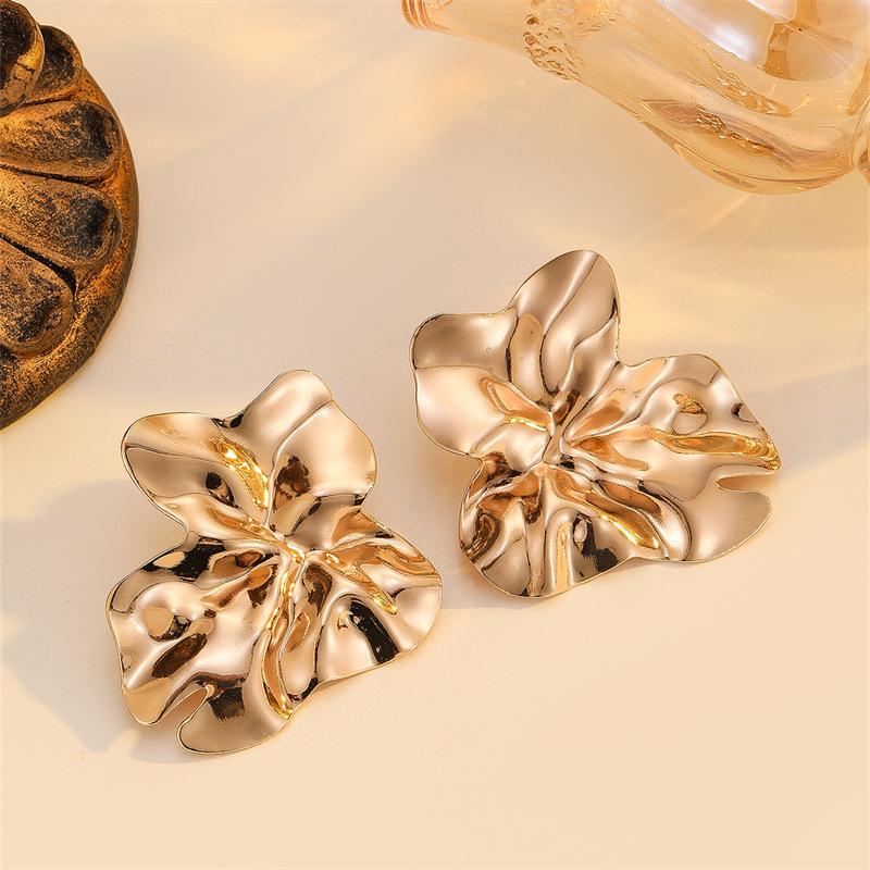 Retro Exaggerated Metal Lava Pleated Texture Earrings, Irregular Geometric Earrings for Women