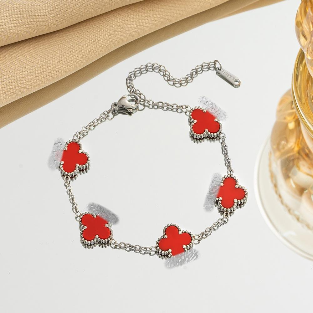 Bransoletka z czterolistną koniczyną Lekki luksus i wysokiej klasy dodatek biżuteryjny damski i bransoletka