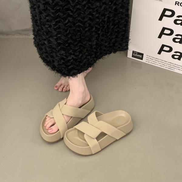 

Модные тапочки Повседневная обувь Платформа Шлепанцы Слиперы Женские Роскошные Мягкие Летние 2025 Скандалы Модные тапочки Повседневная обувь Шлепанцы Платфо 35