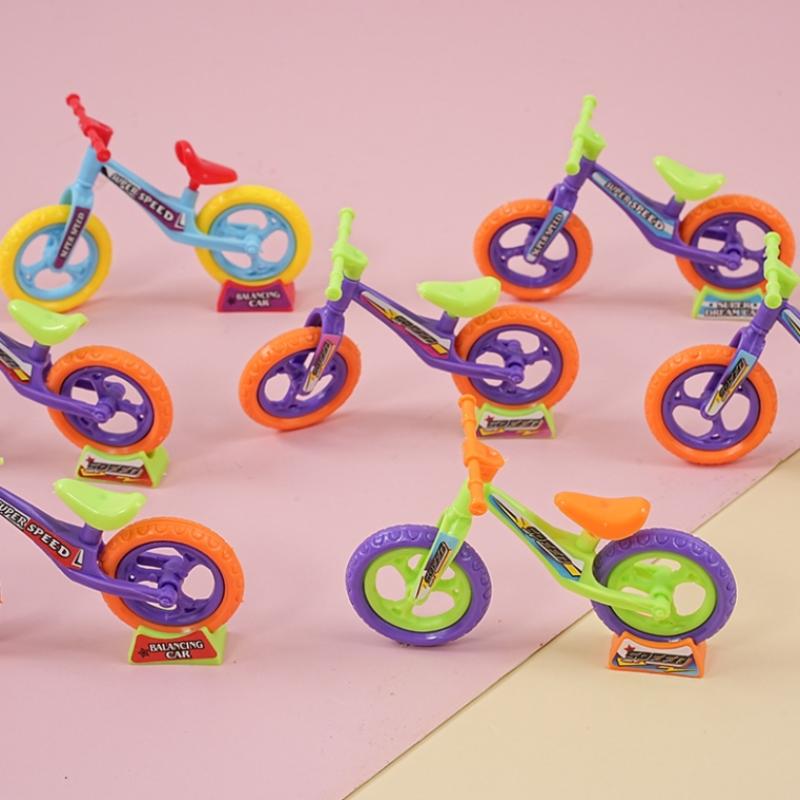 DIY Mini Bicycles Kids Play Toys 5 Pack, Fun Outdoor Activity Game Props, Ideal for Birthday Party Rewards & Fillers