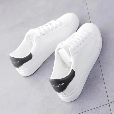 Scarpe Vulcanizzate da Donna 2025 Scarpe Bianche Donna Corsa Primavera Autunno Moda Traspiranti con Lacci Sneakers Casual Zapatos De Mujer