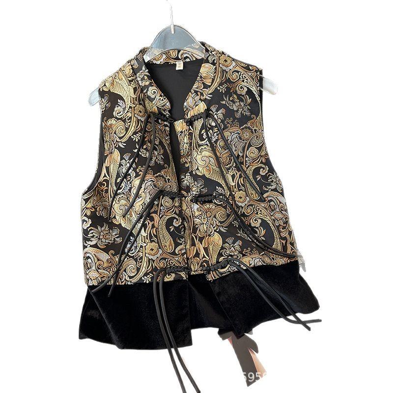 Spring New Tassel Three-dimensional Jacquard Vest Short Vest Fashionable Loose Foreign Vest Women